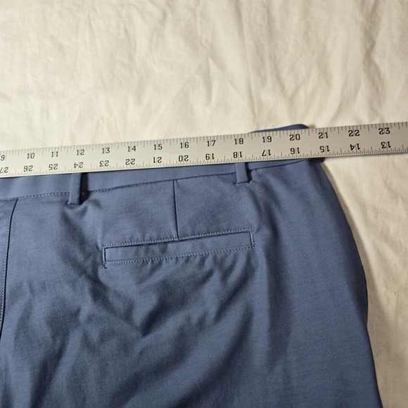 LAUREN RALPH LAUREN Dress Pants Non Slip  Performance  42 x 30 Blue Golf - Picture 3 of 10